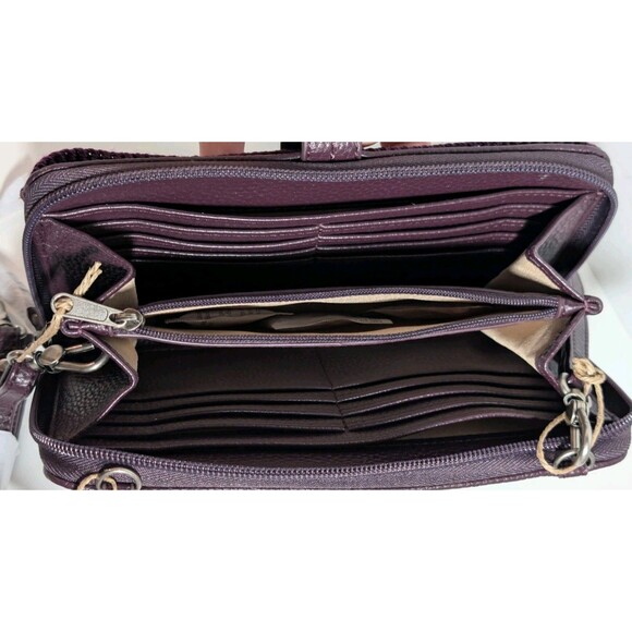 The Sak Iris Smartphone Cross Body Bag in Auburgene Suede NEW NWT Beautiful Bag - Picture 11 of 16